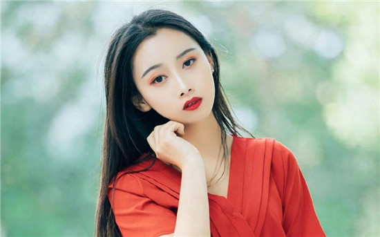 香蕉黄瓜秋葵绿巨人下载精简版:香蕉黄瓜秋葵绿巨人下载免费