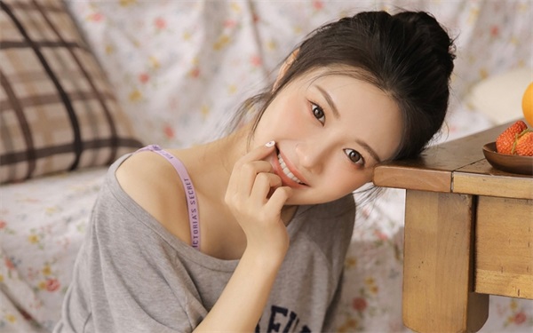 老款榴莲视频app让你榴莲忘返无限制版：视频资源都是可以无限看的播放软件