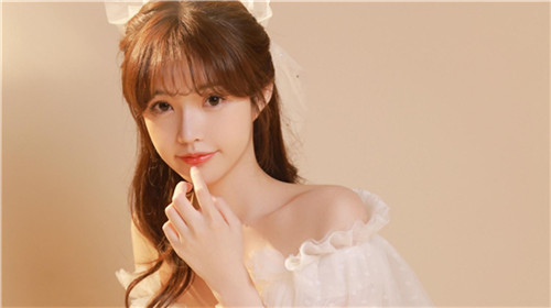 七里香社区在线看无限制版：能够免费下载各种资源的播放器