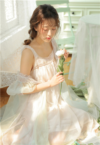 精品无人区卡卡二卡三乱码限时免费,网友:播放中!