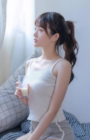 茄子香蕉榴莲草莓丝瓜向日葵小猪污下载:没有网络的时候还能观看视频