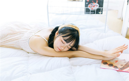 绿巨人草莓香蕉丝瓜菠萝网页提供直接的观影，网友：最新最热的影片随意看！