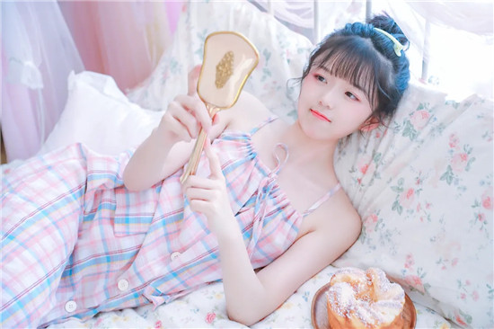 草莓芭乐丝瓜绿巨人榴莲香蕉最新版:任何视频都可以直接进行免费观看的APP