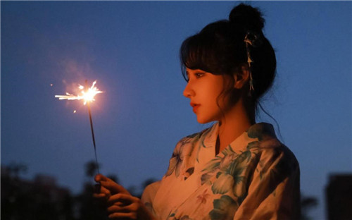 新版天堂资源中文www连接免费体验：一款视频更新速度超级快的手机播放软件