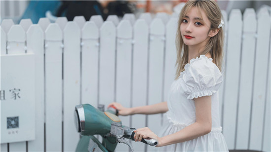 芭乐草莓向日葵鸭脖ios最新版：给你超棒视觉体验