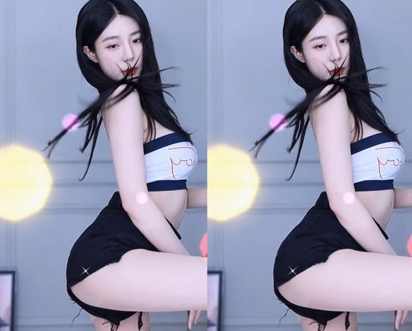 7777精品伊人久久久大香线蕉内置精品内容,网友:有没有免费