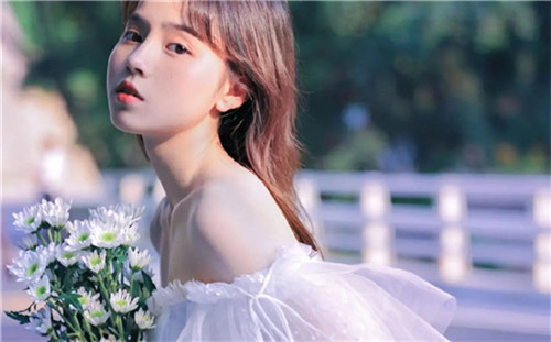 在线天堂中文最新版www免费版：舒适看片不受任何打扰