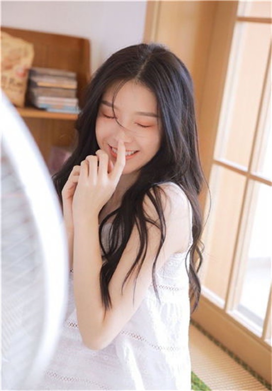 丝瓜草莓芭乐秋葵APP下载污免费:2021版最新丝瓜精选视频无限次数观看