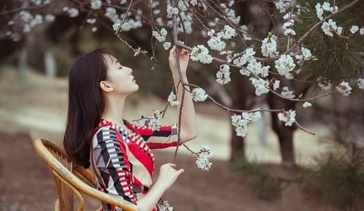 小猪视频官方破解版:很多不错的福利资源视频播放器