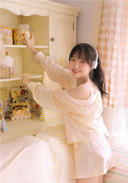 草莓向日葵幸福宝绿巨人全新追剧看剧软件,1280P画质电影自由观看!