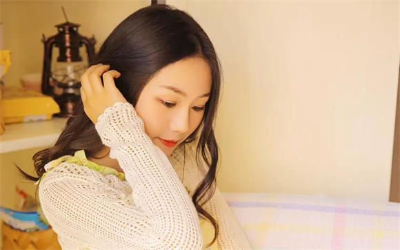 一二三四视频社区在线观看高清影片，网友：适合晚上一个人用