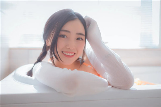 草莓榴莲秋葵绿丝污iOs下载最新版：轻松满足各位对于资源的渴望