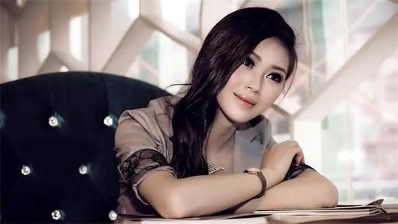 欧洲女RAPPER潮水大豆电视种类非常齐全,网友:非常受宅男靓女喜爱!