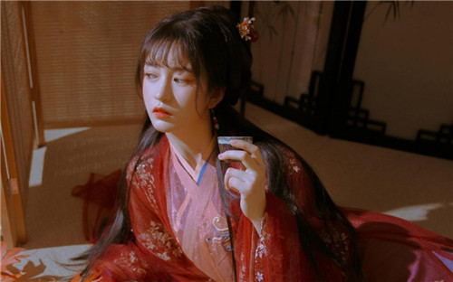 4399看片在线观看高清完整版下载：一款观看影视很顺畅且稳定的影音工具