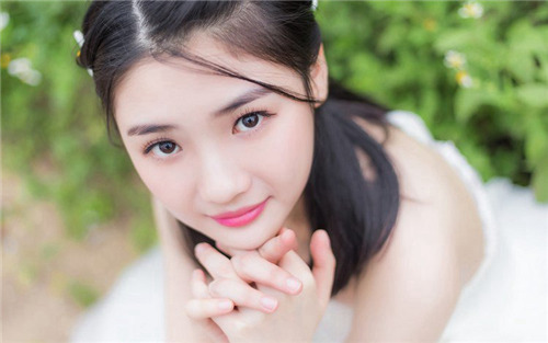 草莓榴莲丝瓜向日葵绿巨人最新版:草莓榴莲丝瓜向日葵绿巨人最新版下载地址