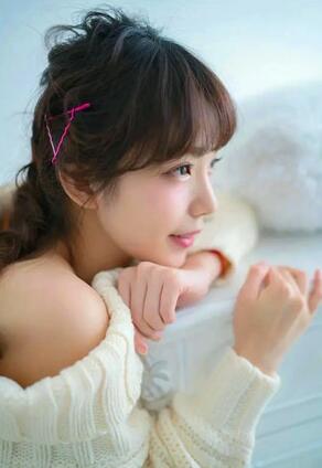 新疆女rapper18岁rdfjfttik精品版截图3