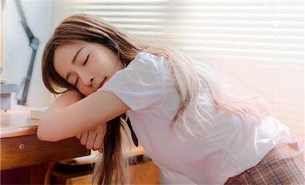 片多多免费看电视剧最新版：视频资源都可以无限免费看的手机软件