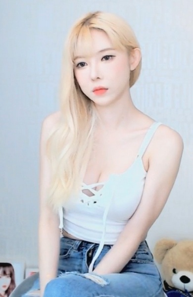 奶茶视频有容乃大app无限观看截图1