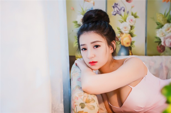 榴莲草莓向日葵黄瓜丝瓜ios无限看:拥有独特云播放模式的观影软件