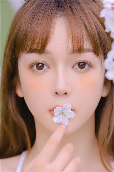 野花视频手机免费观看完整版:一款无限制看各种视频的软件