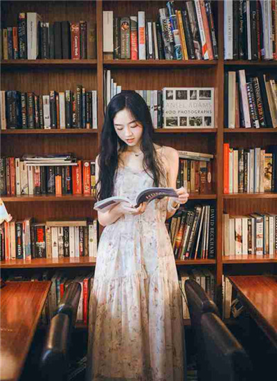 石榴视频aPP下载安装站长统计网站进入下载官网截图3