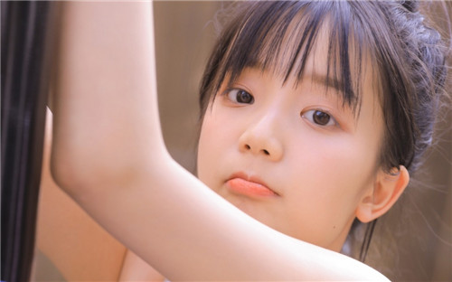 野花韩国视频观看免费高清8经典版：资源的播放都不要会员的软件