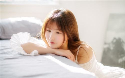 茄子解锁版免费下载观看：免费看全网资源