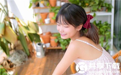 菠萝视频免费看下载观看里面可以自由看片,网友:没有任何限制