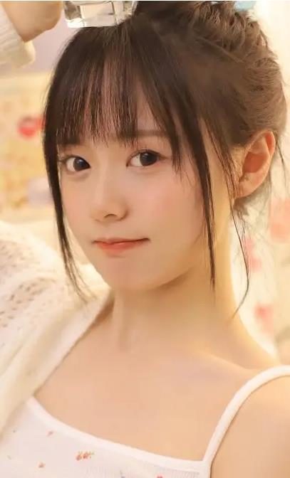 秋葵榴莲香蕉绿巨人下载截图1