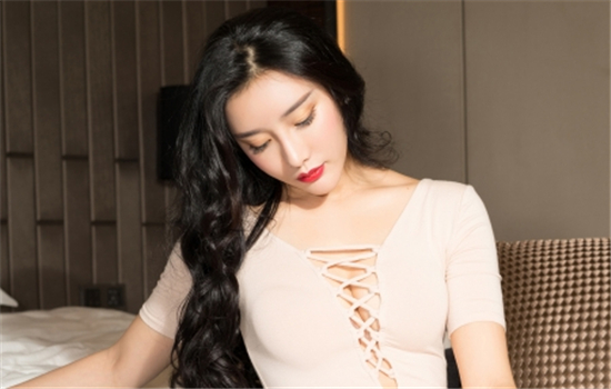 丝瓜草莓向日葵芭乐榴莲荔枝下载:草莓樱桃丝瓜向日葵绿巨人下载