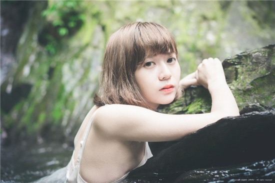 绿巨人永久免费精简版app下载:一款无需任何充值就能免费享受所有视频的手机播放软件