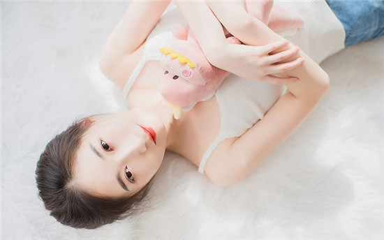 两个人免费高清视频完整版最新版：两个人在线观看免费完整版app