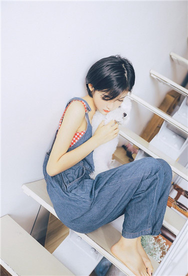 最近火热的影视软件，千万短视频尽在秋葵app下载汅网站进入ios免费版！