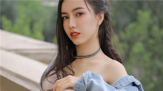 向日葵色斑卐色斑一二区免费最新版:优秀视频自由选择免费观看