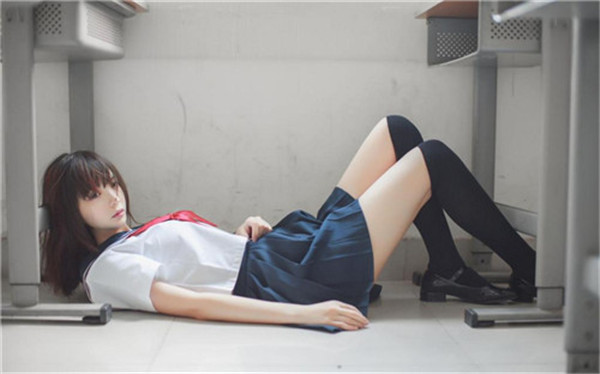 花季传媒视频免vip观看：花季少女的福利视频在这里都能看