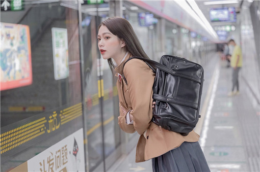 丝瓜草莓榴莲向日葵秋葵xfb:适合所有绅士们过来使用的观影神器