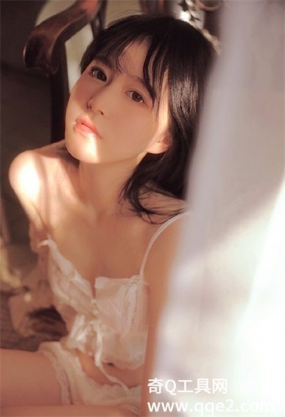 草莓香蕉榴莲黄瓜丝瓜茄子中文版截图2