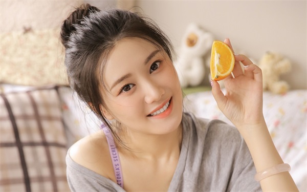 天堂√最新版中文在线新版：一款收录了很多小伙伴们都喜欢的播放软件