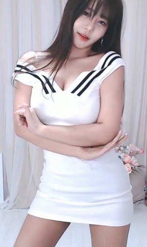 蜜柚视频丝袜诱惑版截图3