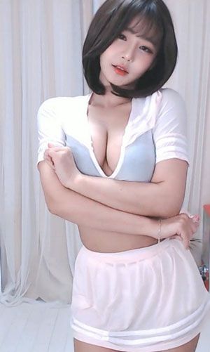 蜜柚视频丝袜诱惑版截图2