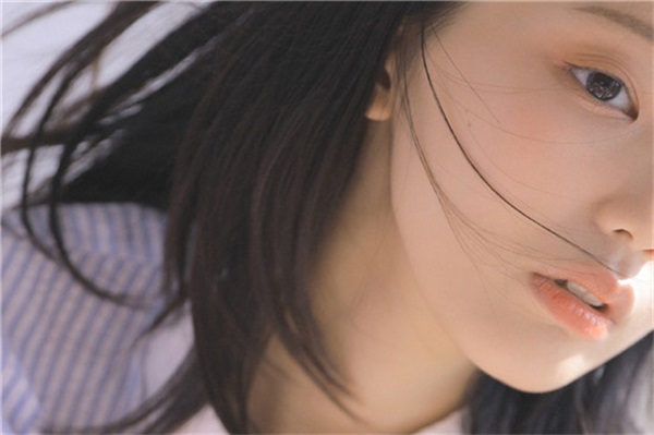 丝瓜榴莲幸福宝绿巨人小蝌蚪app精品版:一款可以免费看视频的播放软件