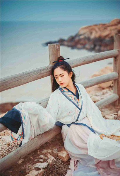 草莓樱桃丝瓜绿巨人秋葵榴莲黄瓜在线观看截图4