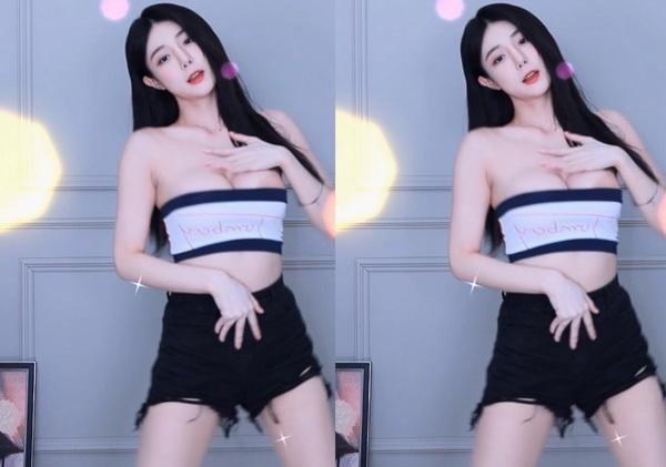 打扑克高清视频在线观看直播也是没有问题，网友：24小时免费