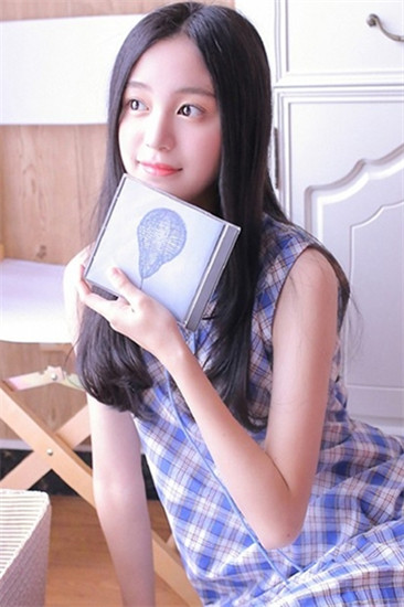 hjc81.aqq花季传媒解锁版截图1