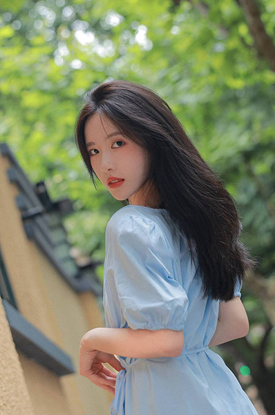 草莓香蕉秋葵荔枝榴莲绿巨人播放截图3