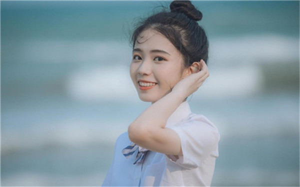 草莓榴莲向日葵秋葵香蕉免费幸福宝:草莓榴莲向日葵秋葵香蕉视频在线观看