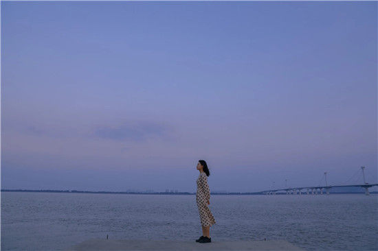 花季v3.0.2解锁版截图2