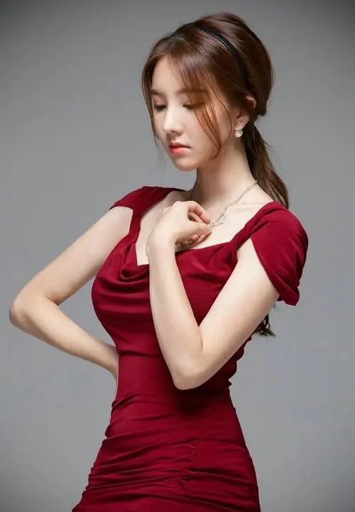 香蕉樱桃黄瓜丝瓜榴莲绿巨人解锁版截图1