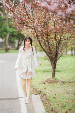 色多多草莓秋葵菠萝蜜黄瓜丝瓜ios截图3