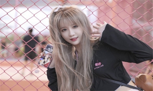 草莓丝瓜榴莲香蕉绿巨人截图3